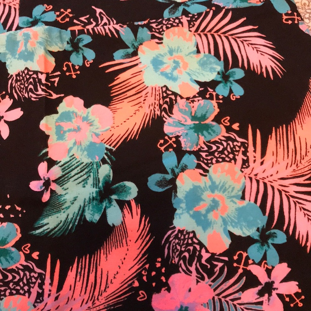 Skirt - Picture 2 of 2